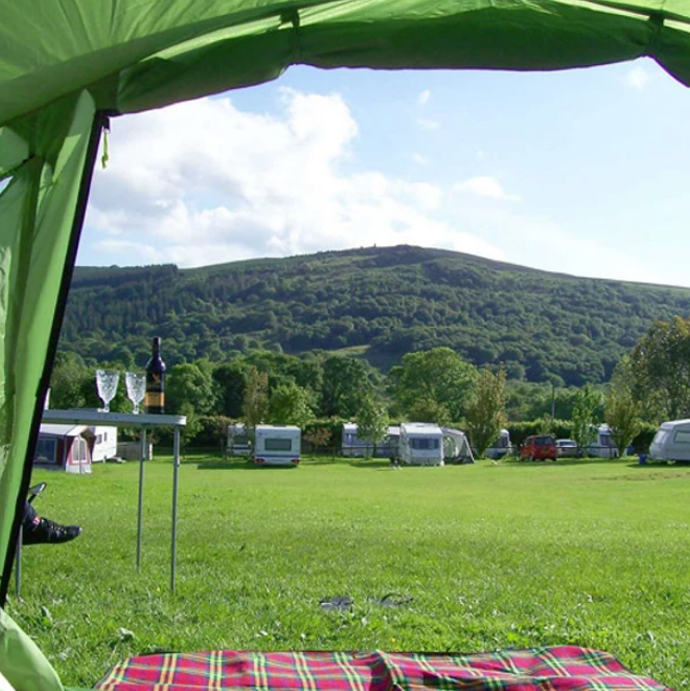 Camping on Tyn-yr-Onnen farm