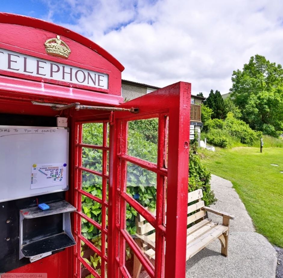 Phone box